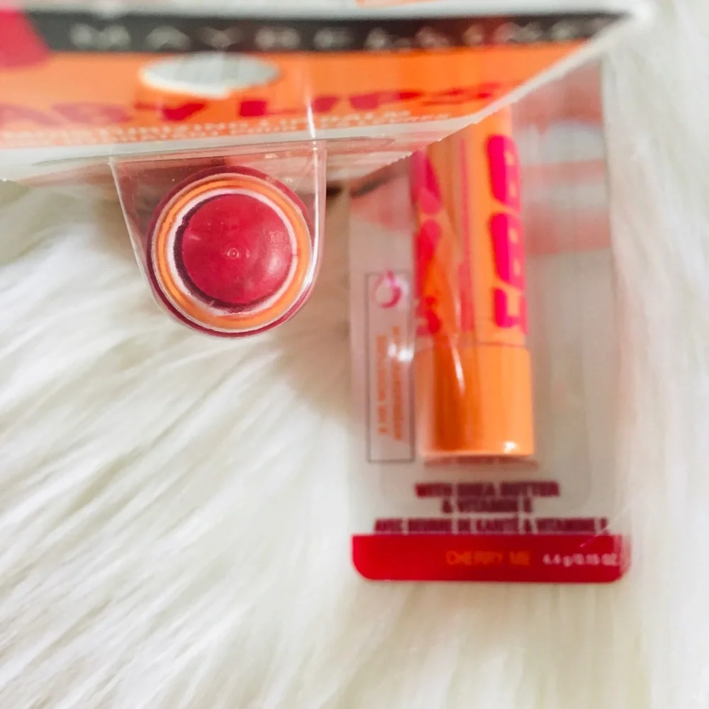 NWT Maybelline Baby Lips Moisturizing Lip Balm #15 Cherry Me